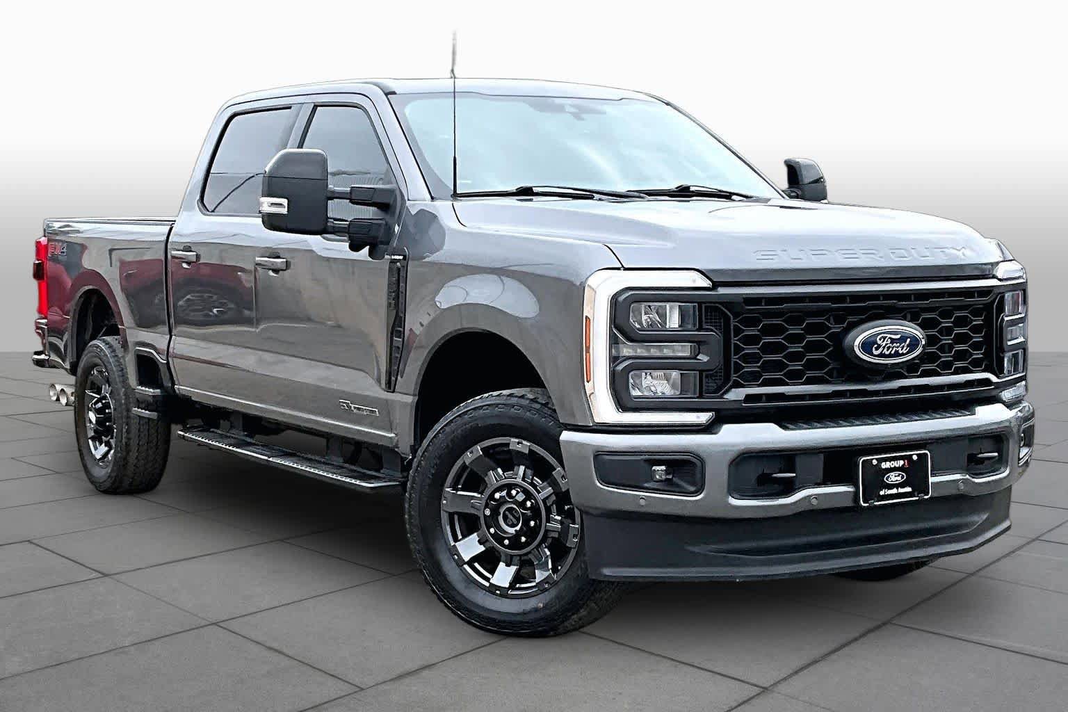 Certified 2024 Ford F250 Lariat w/ Lariat Ultimate Package AWD/4WD image 3