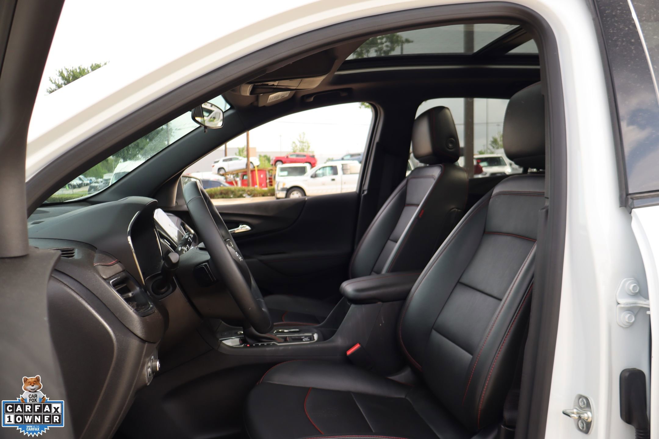 Used 2024 Chevrolet Equinox RS w/ RS Leather Package FWD image 11