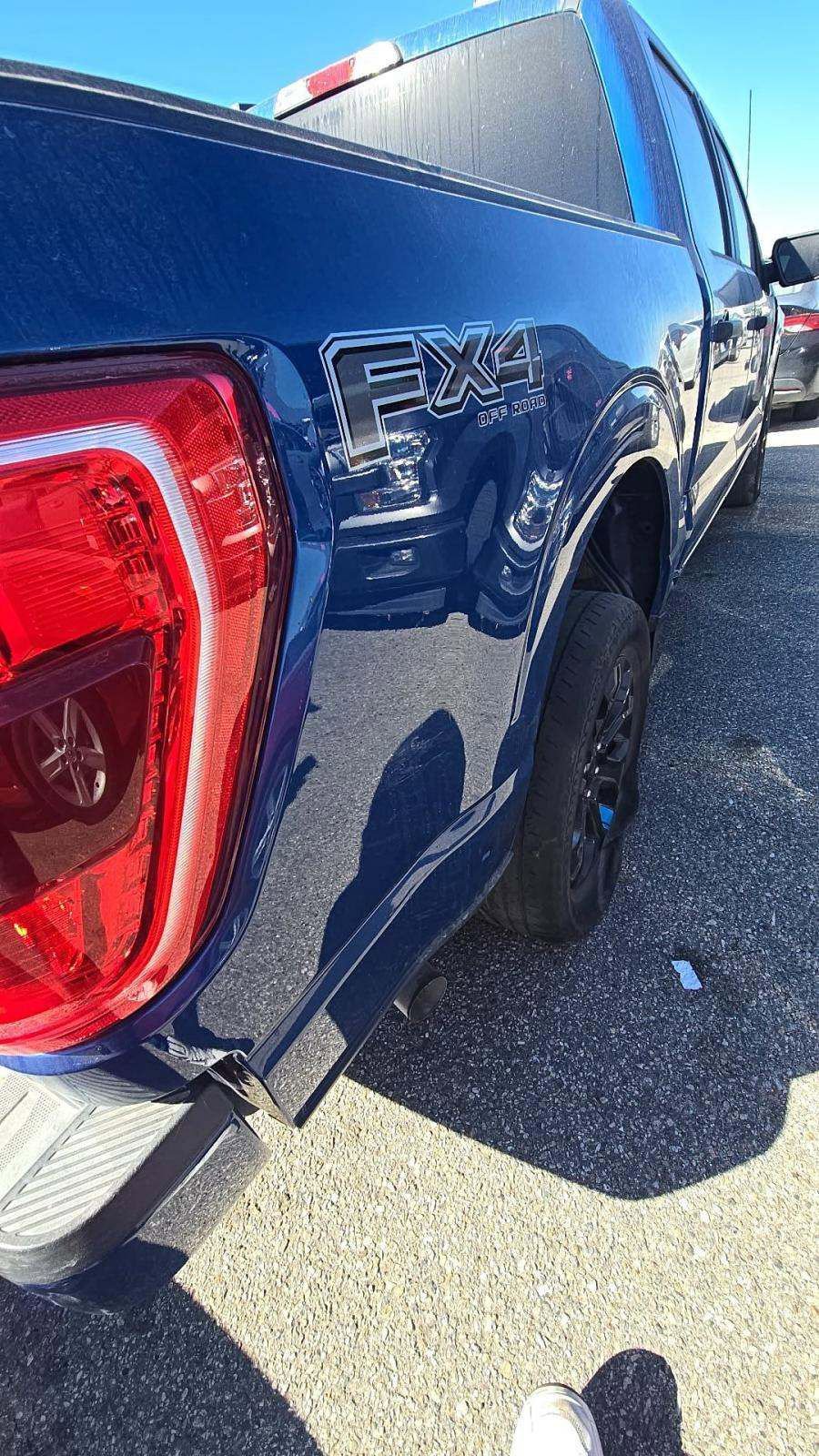 Certified 2022 Ford F150 XL w/ STX Black Appearance Package AWD/4WD image 19