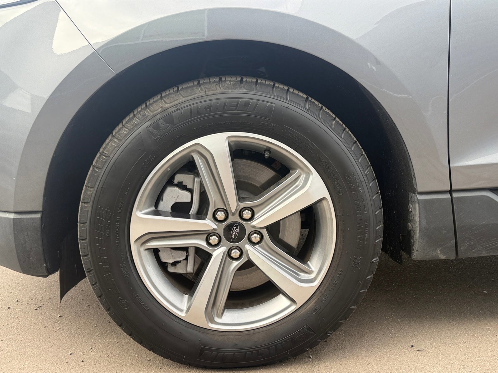 Certified 2024 Ford Edge SEL w/ Convenience Package image 11