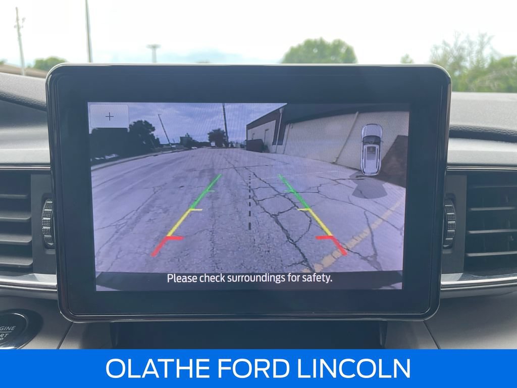 Certified 2023 Ford Explorer XLT w/ Equipment Group 202A AWD/4WD image 25