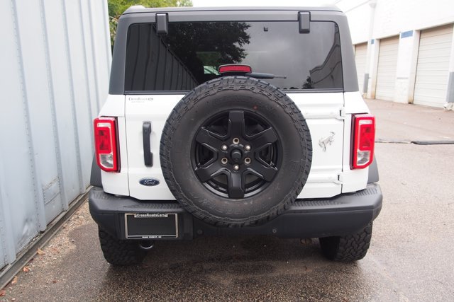 Certified 2023 Ford Bronco Black Diamond AWD/4WD image 5