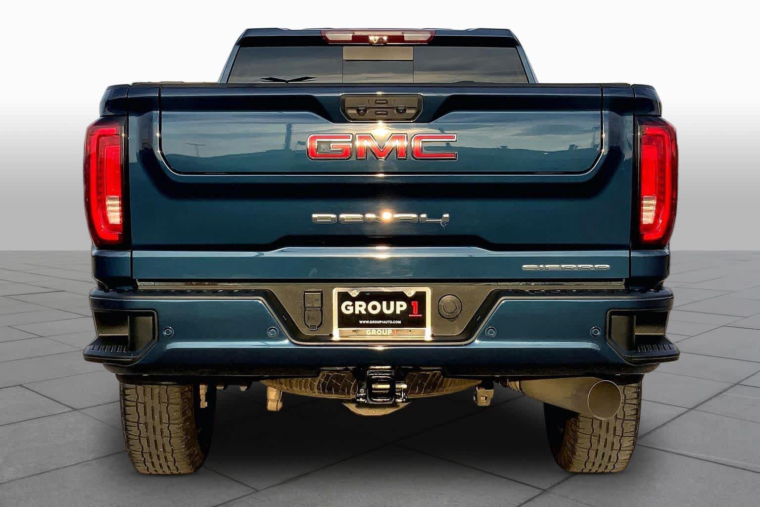 Used 2020 GMC Sierra 2500 Denali w/ Denali Ultimate Package AWD/4WD image 5