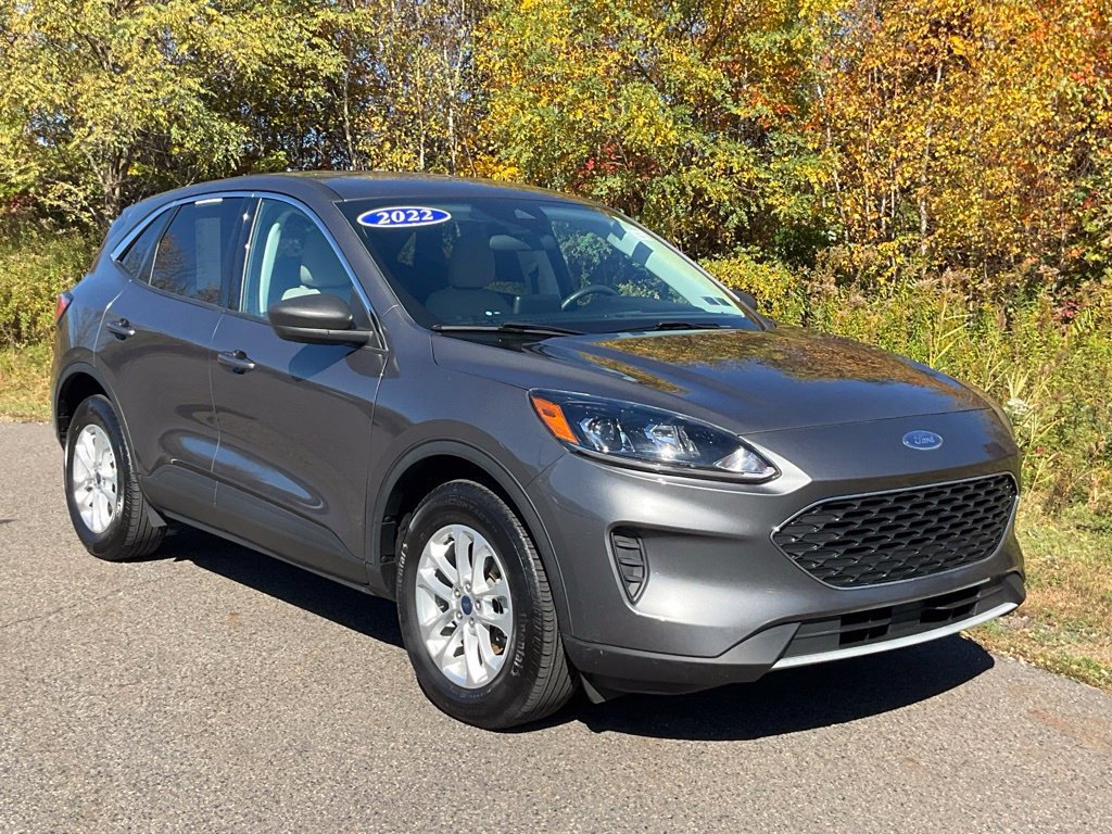 Certified 2022 Ford Escape SE w/ Cold Weather Package