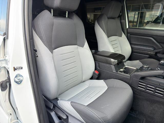 Used 2025 Toyota Tacoma TRD Off-Road image 13