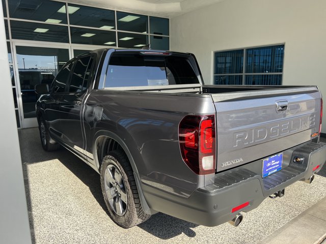 Used 2025 Honda Ridgeline TrailSport image 7