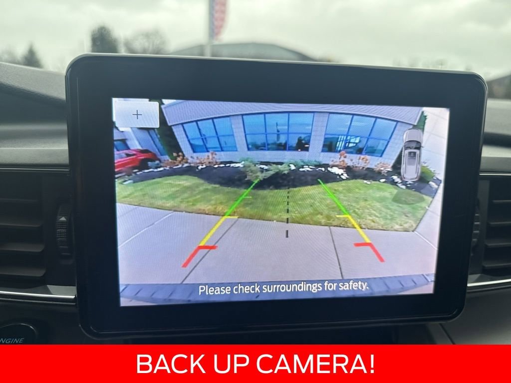 Certified 2023 Ford Explorer XLT w/ Equipment Group 202A image 3