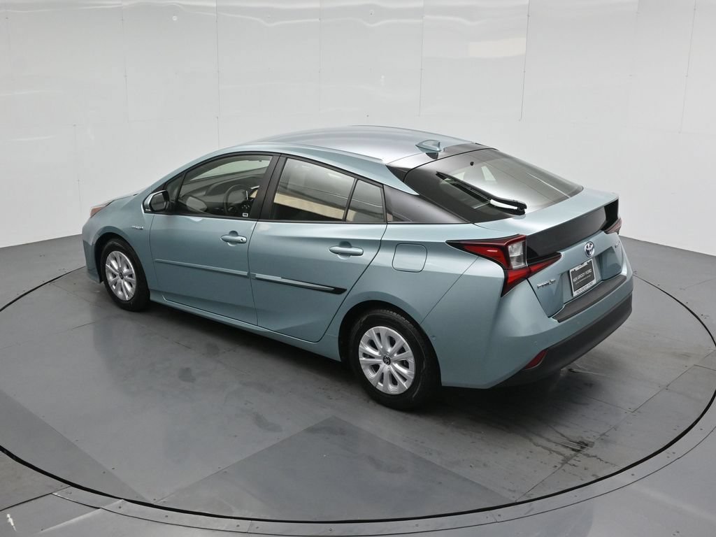 Used 2021 Toyota Prius LE FWD image 38