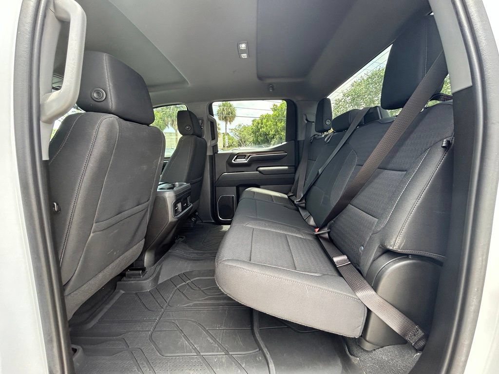 Used 2022 Chevrolet Silverado 1500 RST w/ Z71 Off-Road Package AWD/4WD image 33