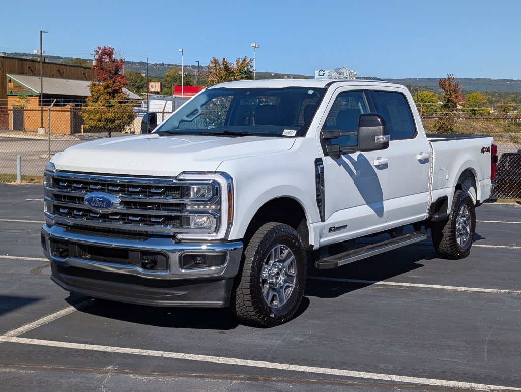 Certified 2026 Ford F250 Lariat AWD/4WD image 3