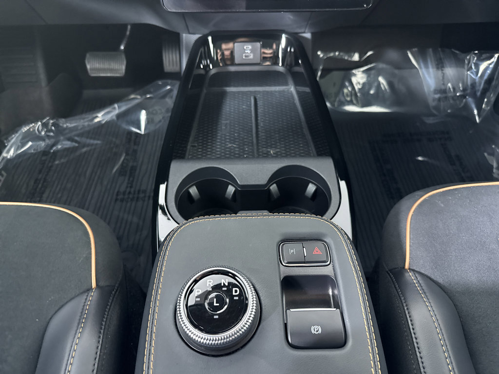 Certified 2022 Ford Mustang Mach-E GT image 32