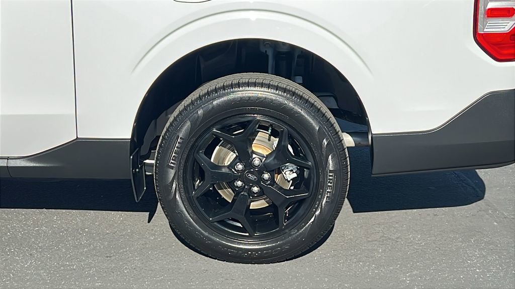 Certified 2022 Ford Maverick Lariat w/ Lariat Luxury Package AWD/4WD image 6