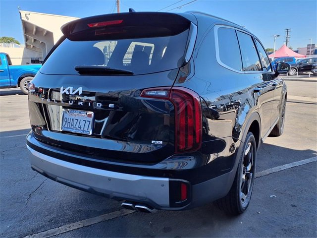 Used 2023 Kia Telluride S w/ S Sunroof Package image 4