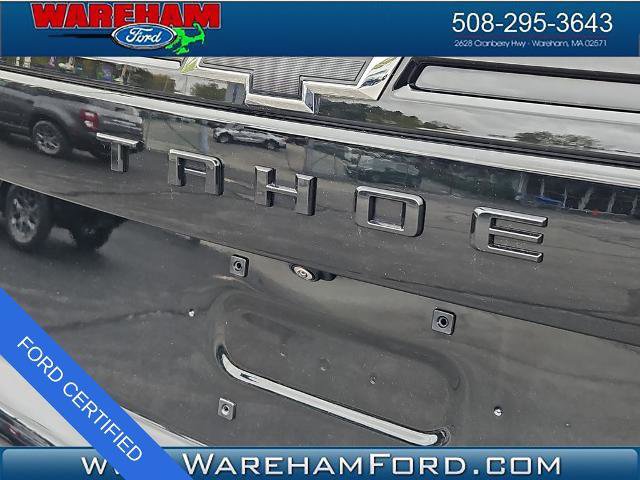 Used 2023 Chevrolet Tahoe Z71 w/ Luxury Package AWD/4WD image 6