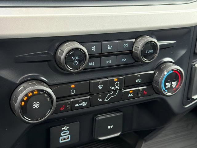Certified 2024 Ford F250 XLT w/ XLT Premium Package AWD/4WD image 19