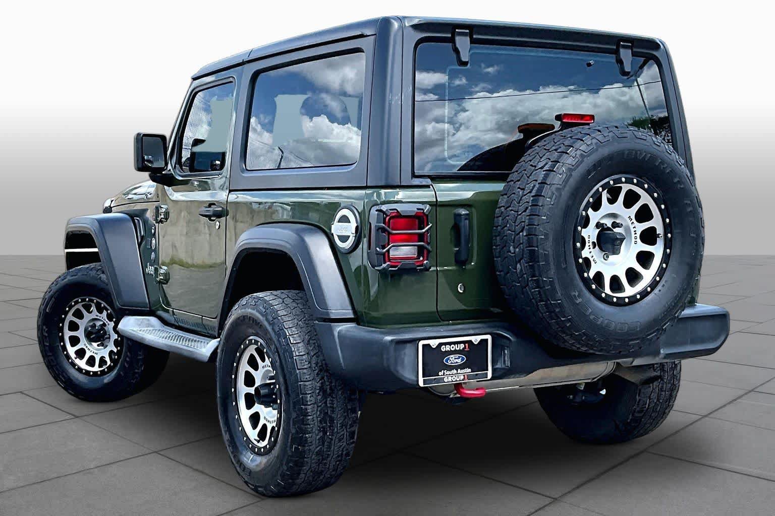 Used 2021 Jeep Wrangler Sport AWD/4WD image 12