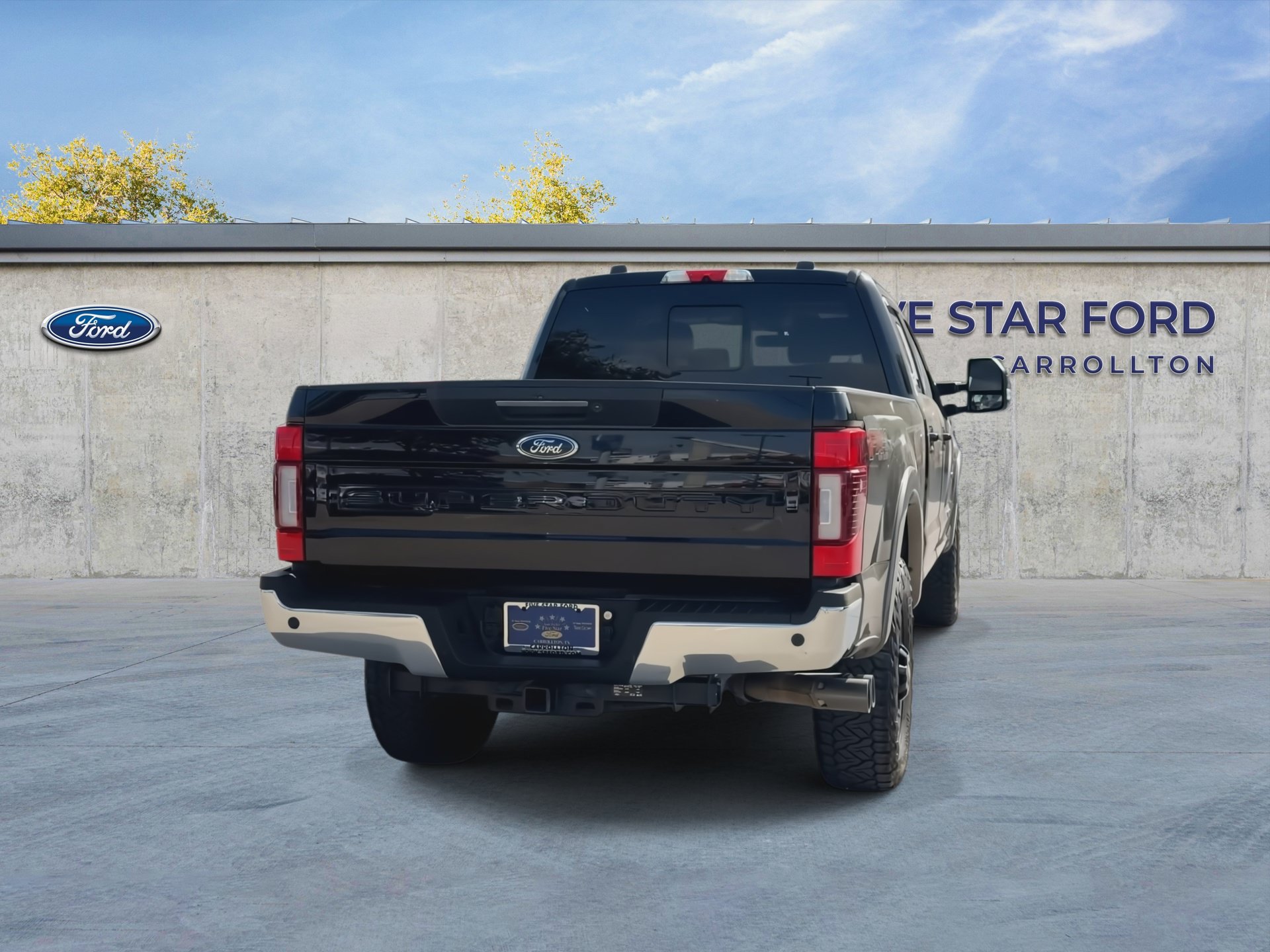 Certified 2022 Ford F250 Lariat w/ Lariat Ultimate Package AWD/4WD image 7
