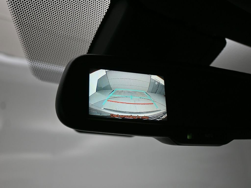 Used 2018 Toyota C-HR XLE image 13