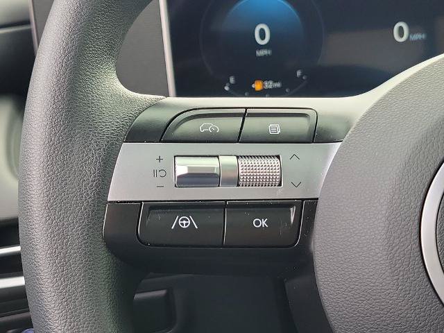 Used 2025 Hyundai Santa Cruz SEL FWD image 24