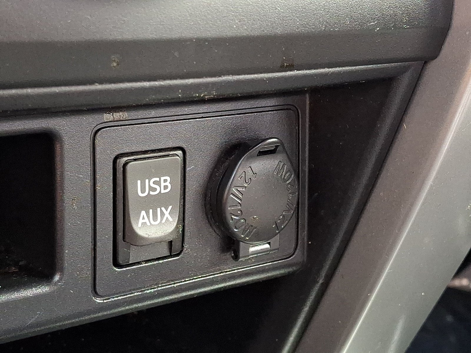 Used 2018 Toyota 4Runner SR5 RWD image 22