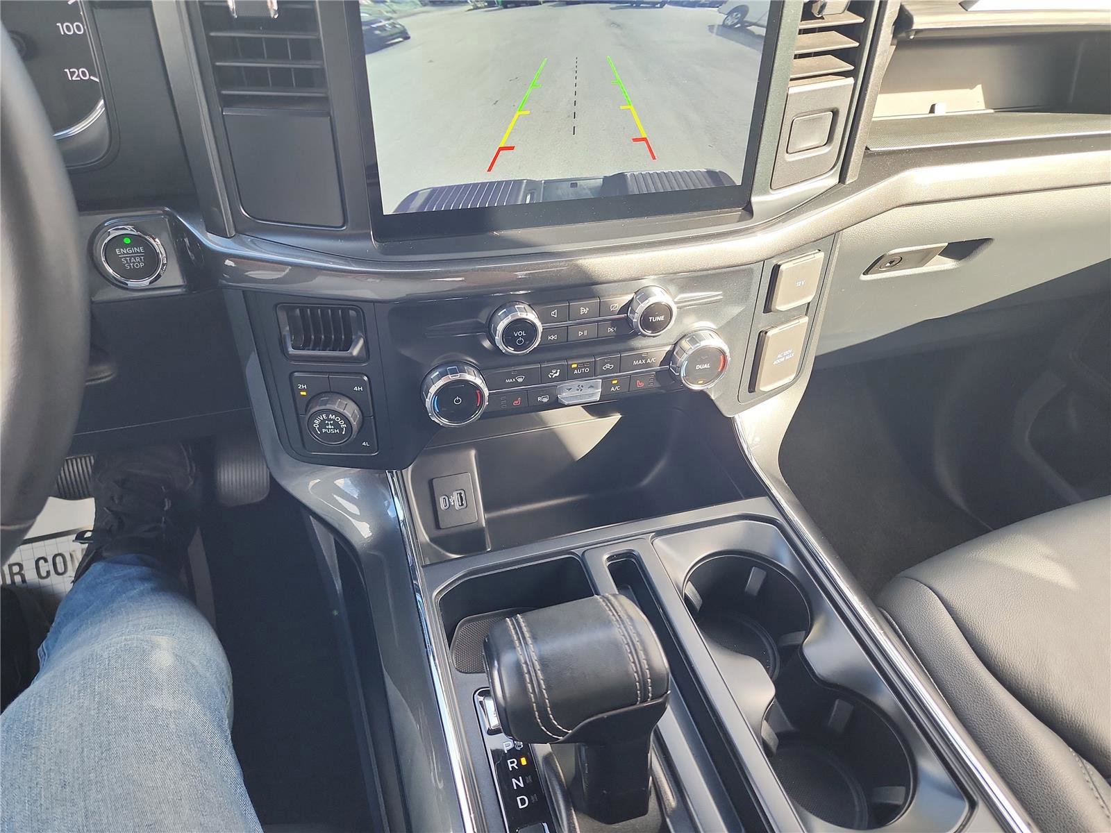 Certified 2022 Ford F150 XLT w/ Equipment Group 302A High image 33