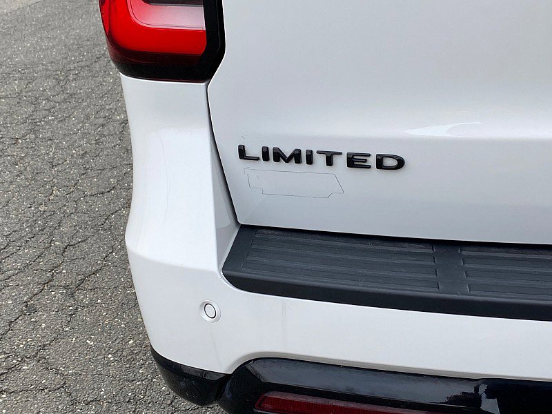 Certified 2023 Ford Expedition Limited image 11