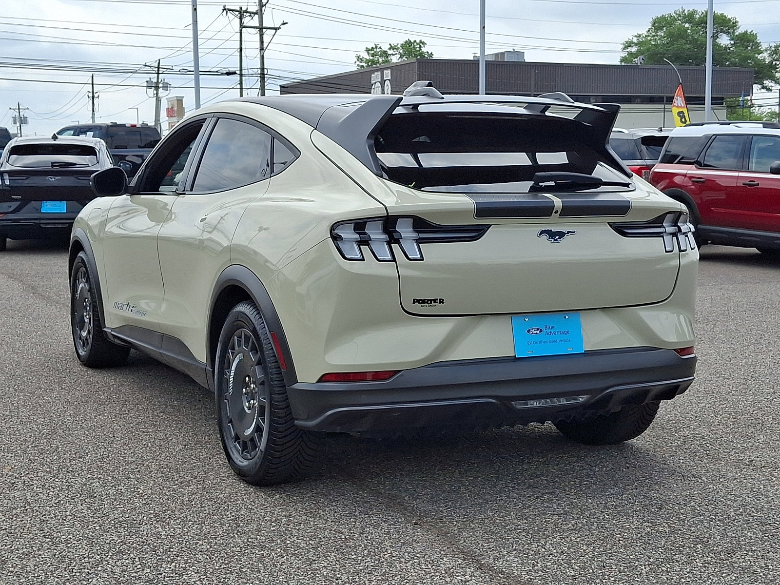 Certified 2025 Ford Mustang Mach-E GT AWD/4WD image 8