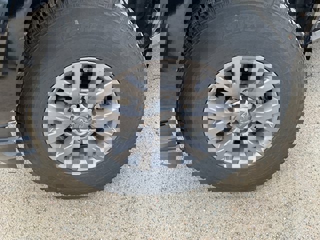 Used 2019 Toyota Tacoma SR5 AWD/4WD image 38