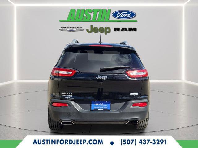 Used 2017 Jeep Cherokee Latitude image 7