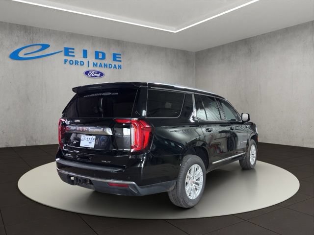 Used 2023 GMC Yukon SLT w/ SLT Luxury Package AWD/4WD image 12