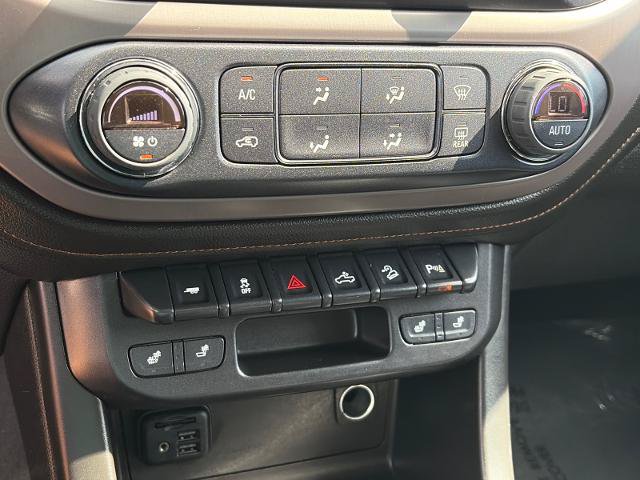 Used 2022 GMC Canyon AT4 w/ Trailering Package AWD/4WD image 13