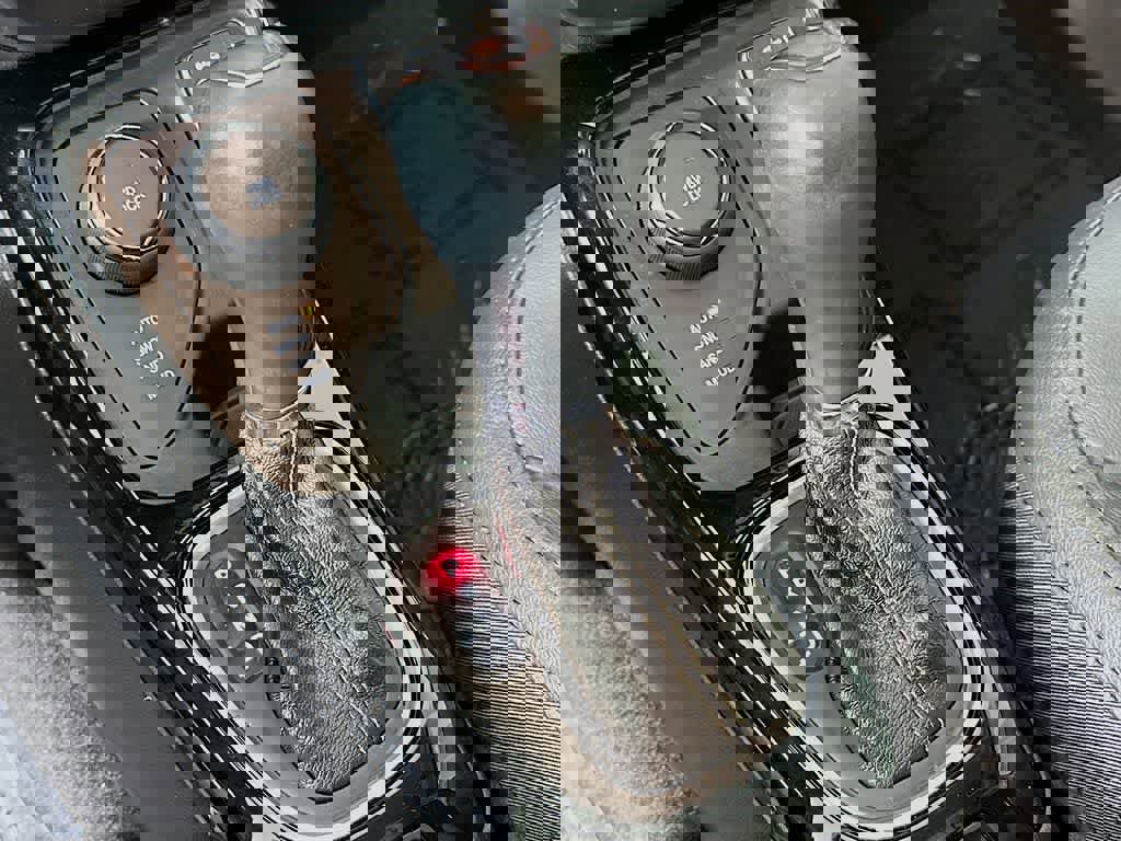 Used 2021 Jeep Compass Limited w/ Sun and Sound Group image 22