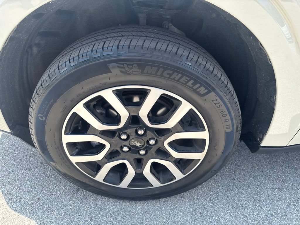 Certified 2024 Ford Maverick Lariat AWD/4WD image 48