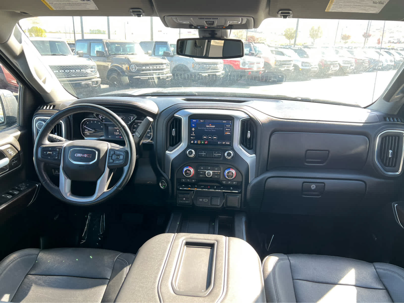 Used 2021 GMC Sierra 1500 SLT w/ SLT Premium Plus Package AWD/4WD image 24