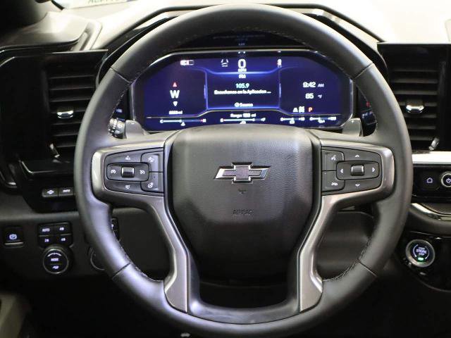 Used 2025 Chevrolet Silverado 1500 ZR2 w/ Technology Package image 14