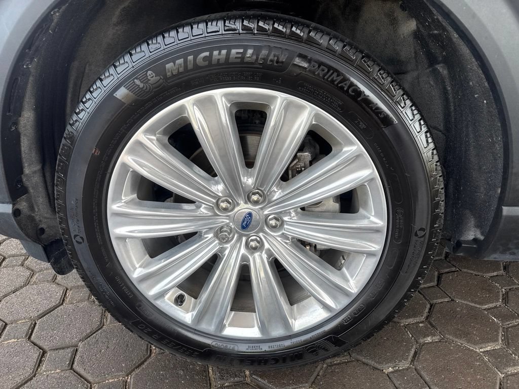 Certified 2024 Ford Explorer Limited w/ Limited Technology Package AWD/4WD image 13