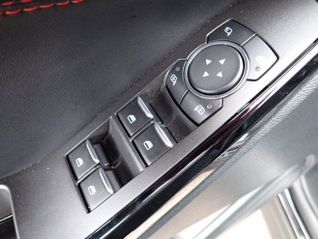 Certified 2023 Ford Explorer ST-Line w/ Class IV Trailer Tow Package image 17