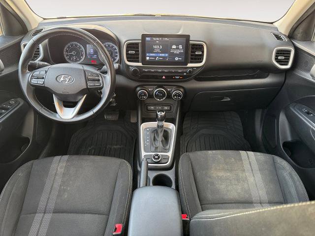 Used 2022 Hyundai Venue SEL image 10