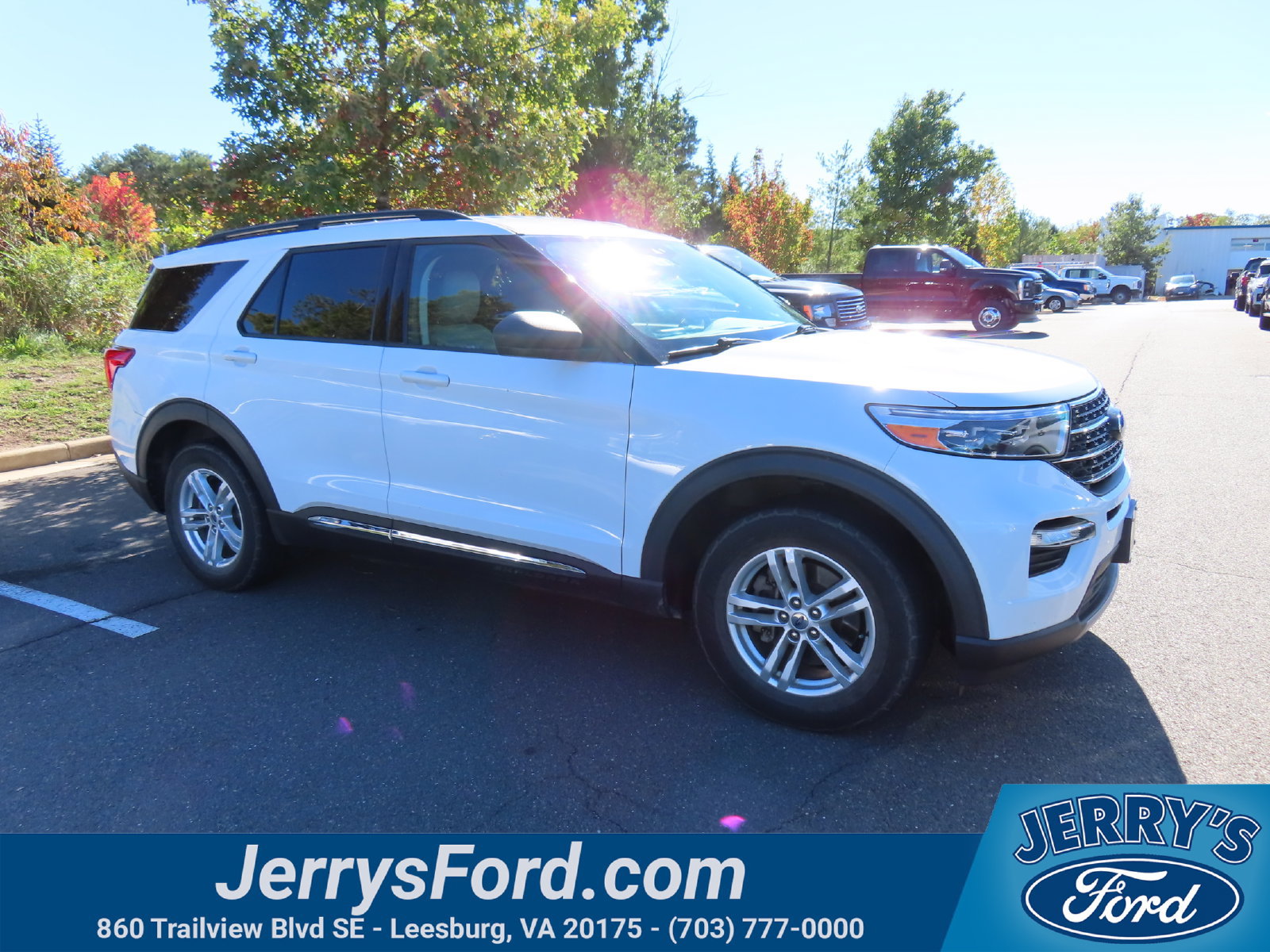 Certified 2020 Ford Explorer XLT w/ Equipment Group 202A AWD/4WD image 1