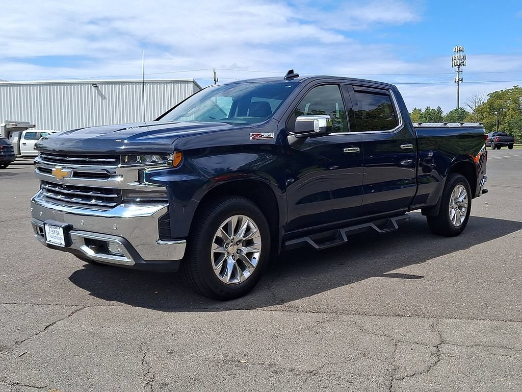 Used 2021 Chevrolet Silverado 1500 LTZ w/ LTZ Premium Package AWD/4WD image 6