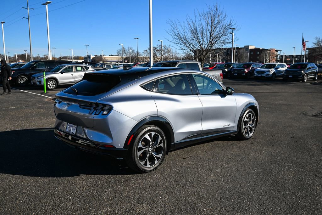 Certified 2022 Ford Mustang Mach-E Premium image 7