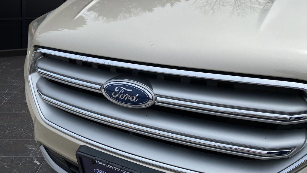 Certified 2017 Ford Escape Titanium image 40