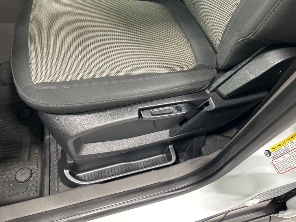 Certified 2022 Ford Transit Connect XL image 11