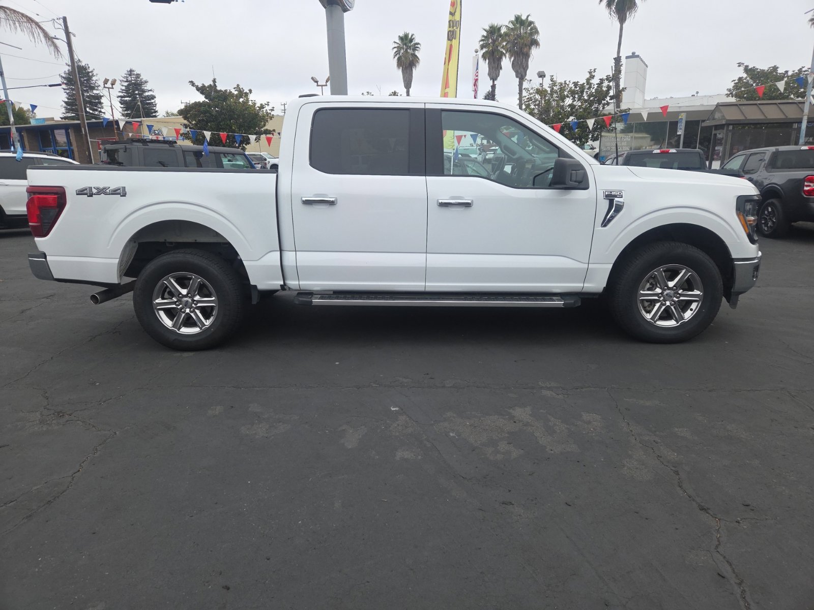 Certified 2025 Ford F150 XLT w/ Equipment Group 301A Standard AWD/4WD image 3