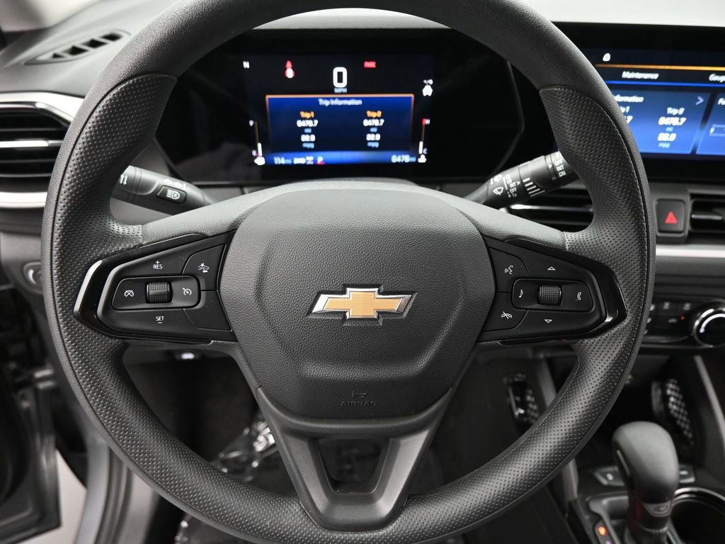 Used 2024 Chevrolet TrailBlazer LS image 38
