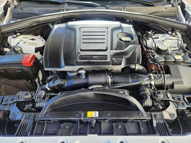 Used 2023 Jaguar F-PACE S image 21