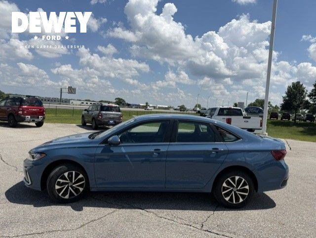 Used 2025 Volkswagen Jetta S FWD image 5