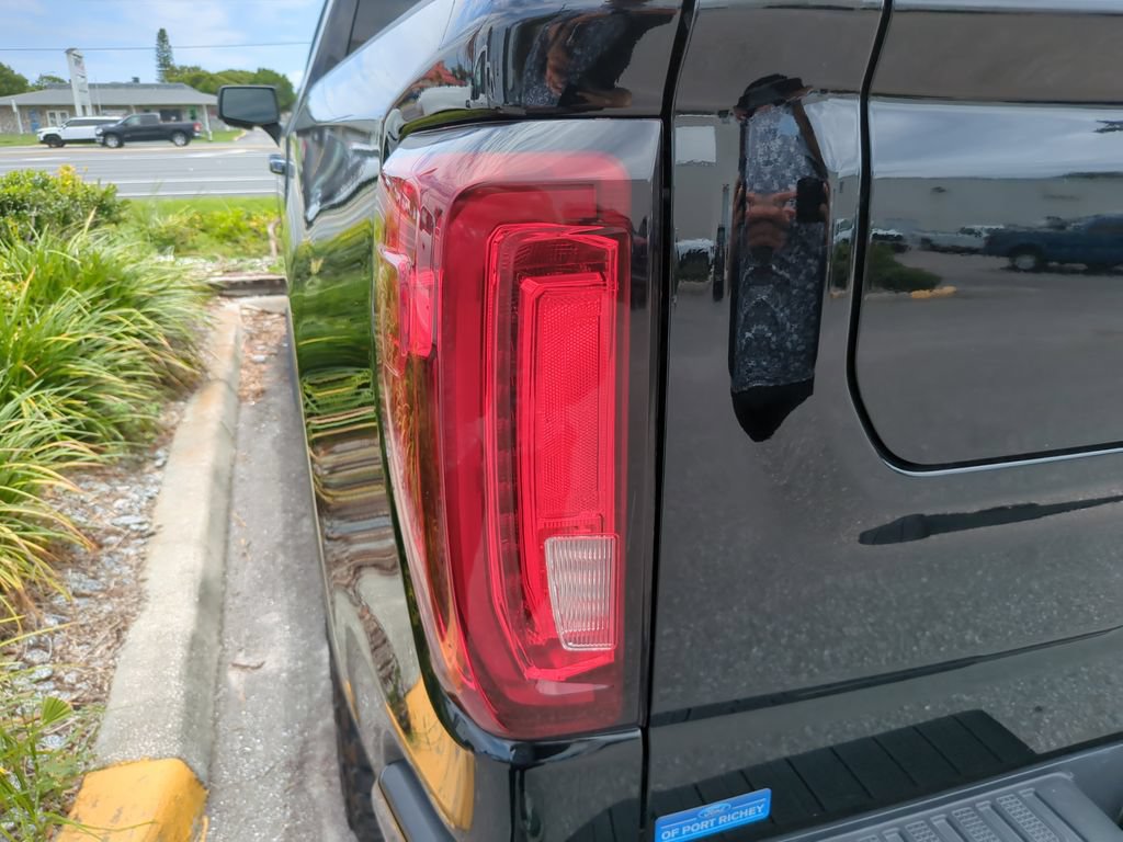 Used 2022 GMC Sierra 1500 AT4 w/ AT4 Premium Package AWD/4WD image 30