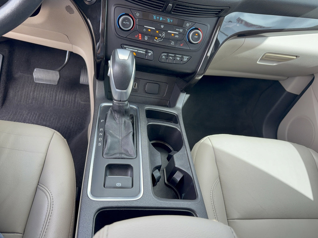 Certified 2019 Ford Escape Titanium image 24