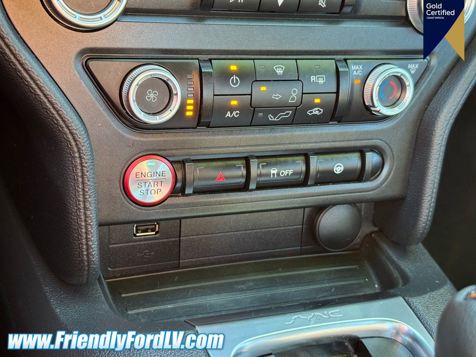 Certified 2022 Ford Mustang Coupe w/ Black Accent Package RWD image 23